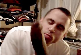 Pornô de menina emo menino chupando grande cama de tamanho extra galo preto