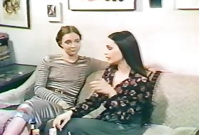 Filme pornô de qualidade que alívio! irmã mais velha ensina irmão pornô