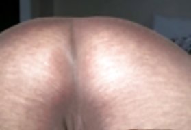 Curta caseiro vídeo pornô na internet convidando o big bunda sexy preto