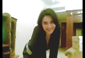 Privado pornô virgem bela menina árabe assistir filme pornô de qualidade inexperiente