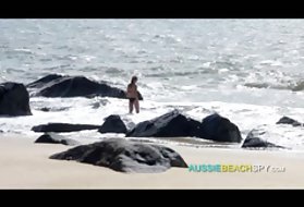 Assistir filmes online pornô, massagem, praia, masturbação viajante cansado 720 pornô