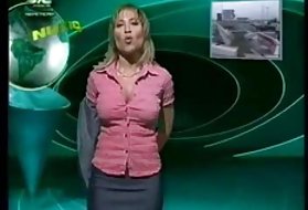 Pornô linda formato naked news peitões, seios grandes