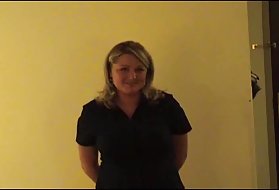 Alterado mulher de vagabunda fica chantageado assistir filme pornô de sexo com professor